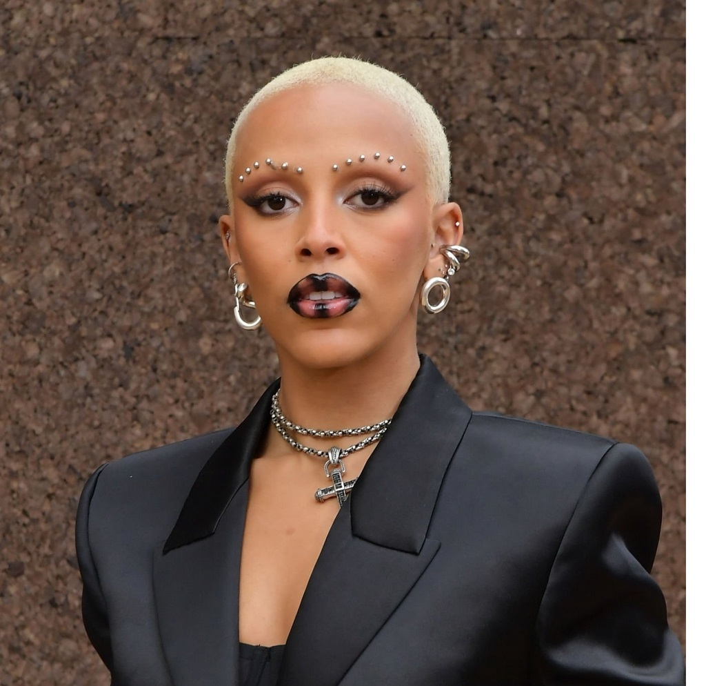 Doja Cat's Spiritual Journey: Faith, Artistry, and Public Perception