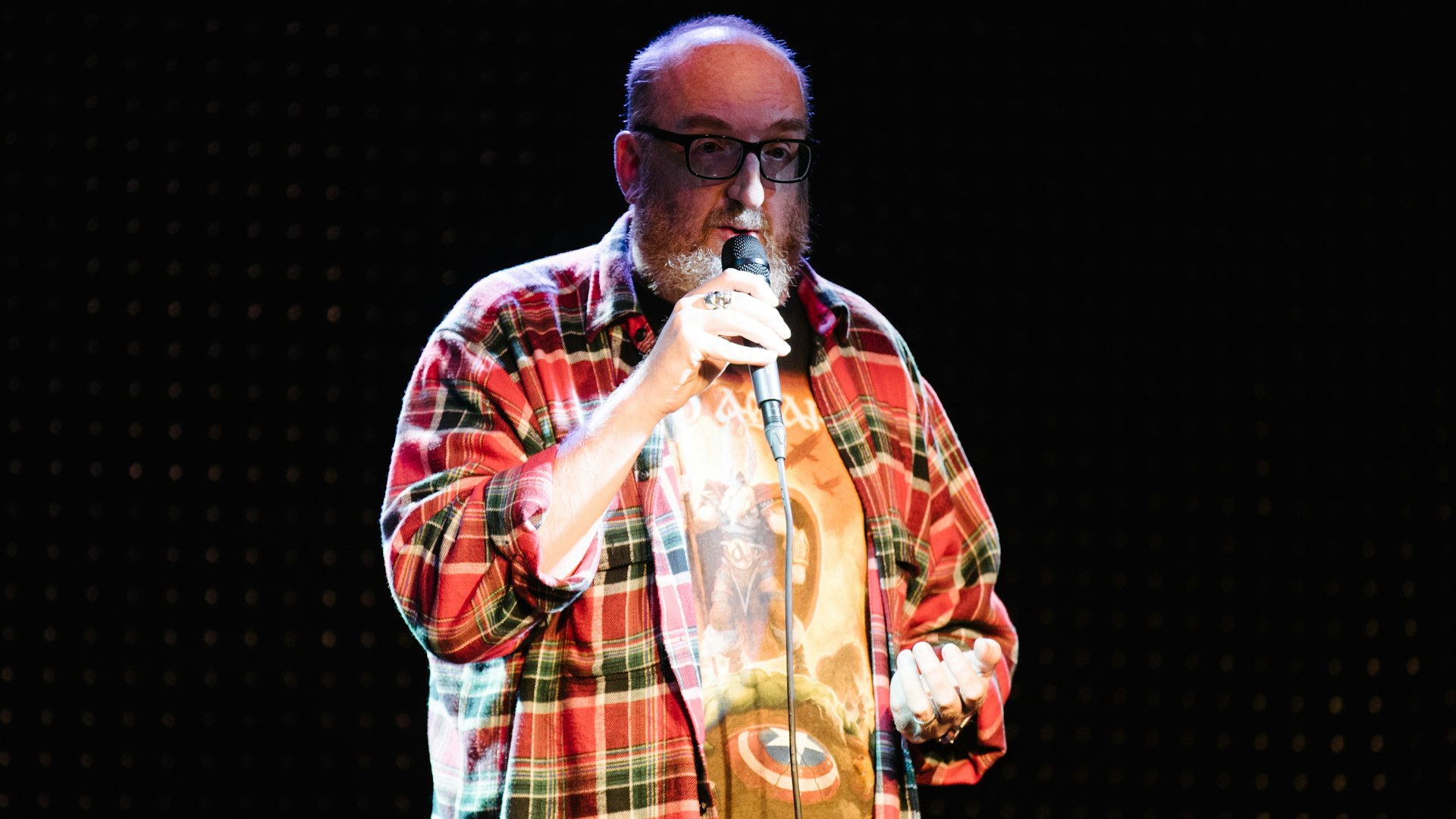 From Clubs to Clicks: How Stand-Up Comedy Flourished Online