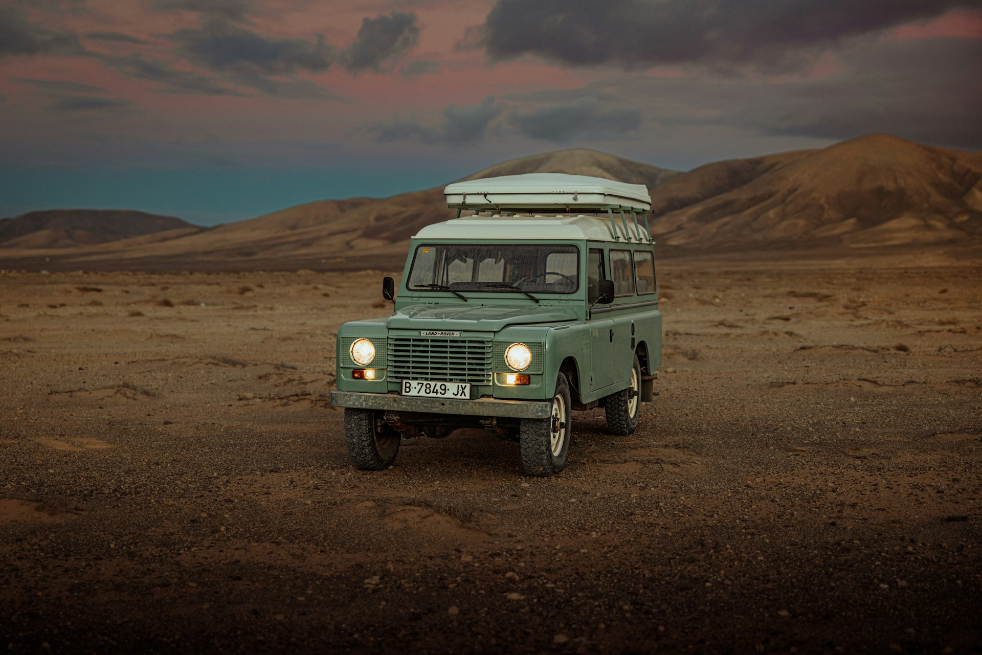 Digital Nomad Lifestyle Trends: How Remote Work Is Shaping Global Living in 2025